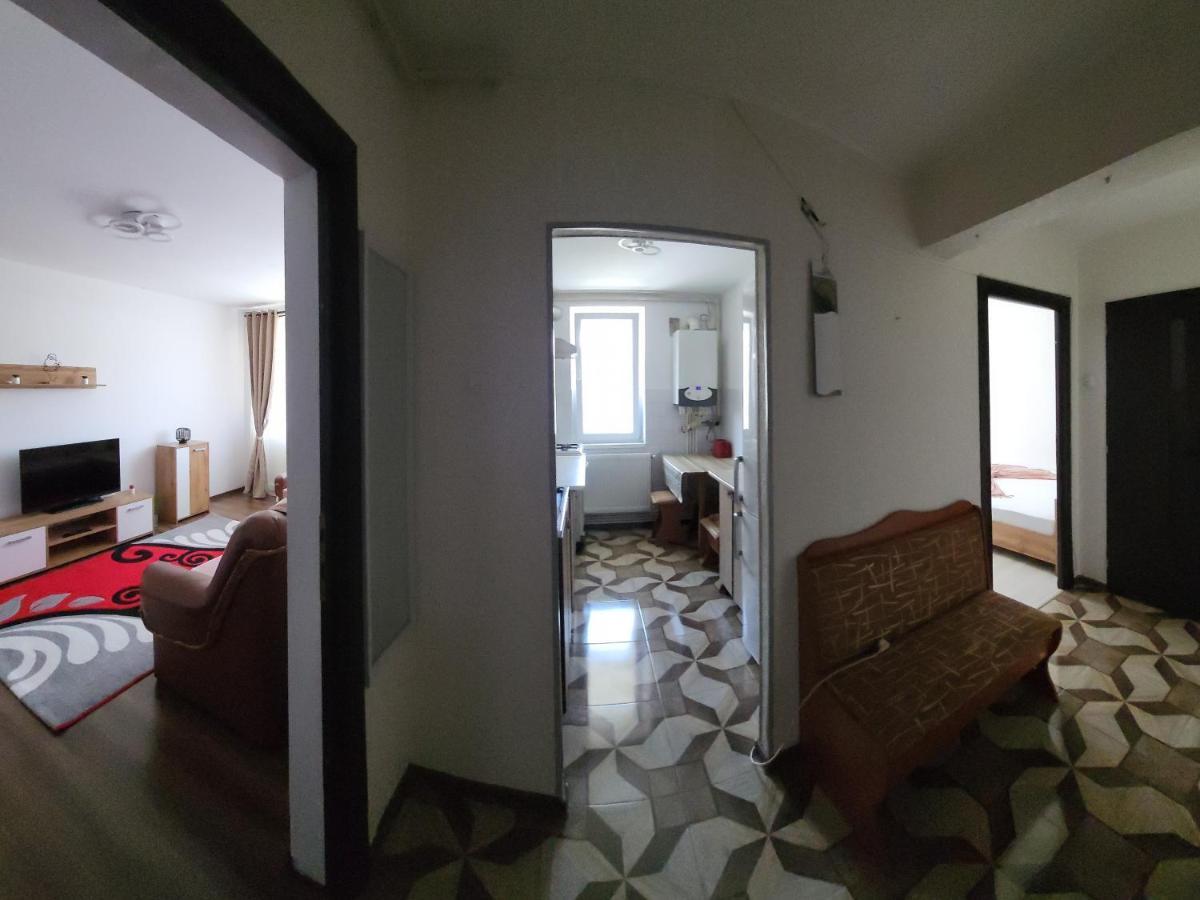 Apartament In Regim Hotelier เดวา ภายนอก รูปภาพ