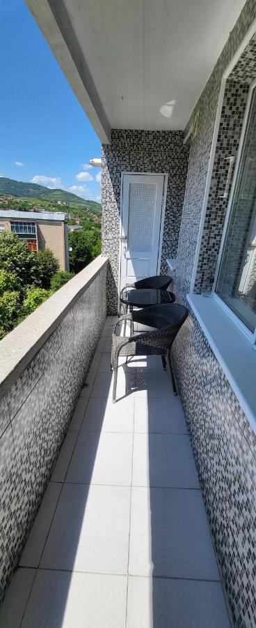 Apartament In Regim Hotelier เดวา ภายนอก รูปภาพ